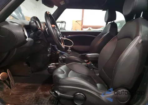 2011 Mini Cooper S z USA, uszkodzony, nr VIN WMWZP3C55BTX83309